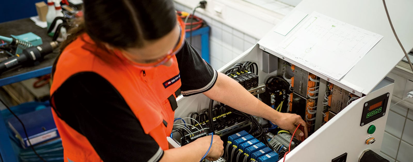 Der Beruf Monteur , Ausbildung als Trockenbaumonteur – NTBA